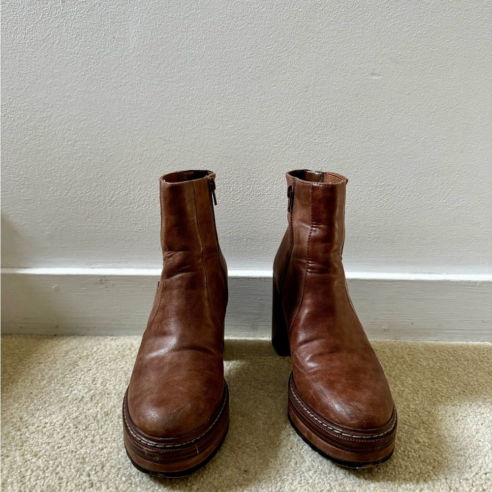 Steve Madden Brown Platform Boots